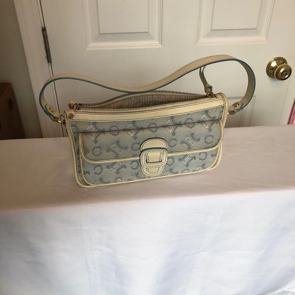CELINE Vintage Elegant Blue and Cream Shoulder Bag - Picture 8 of 8